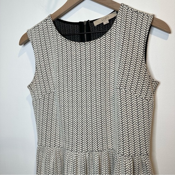 LOFT White Cotton Textured Sleeveless Knit A-Line Dress Size 2 - Picture 10 of 10